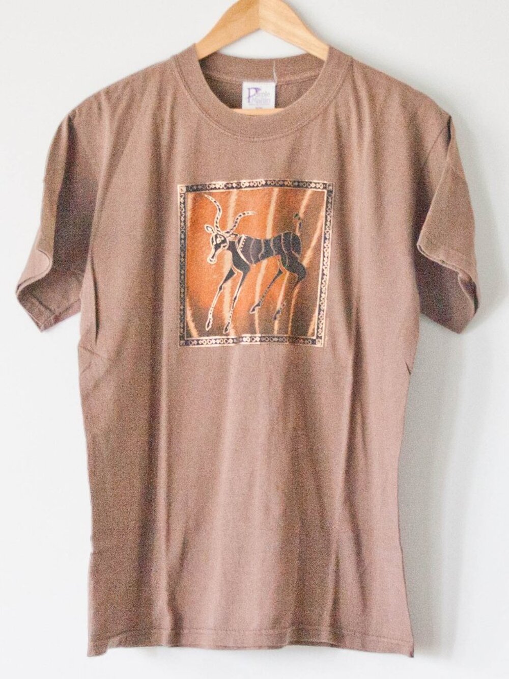 Vtg Antelope Metallic Image Tee - Medium - 90s Graphic Tee - Made in Canada -Y2K